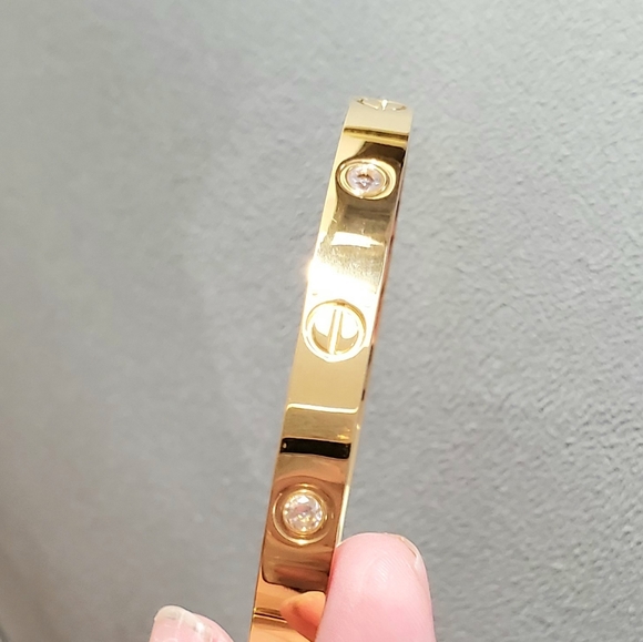 Quality Stainless steel bangle bracelet - Picture 4 of 7